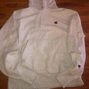 Women’s Light Grey Champion Sweatshirt
